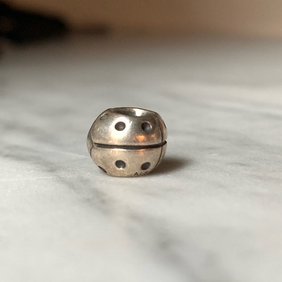 Lady Bug Pandora Charm - Picture 5 of 5